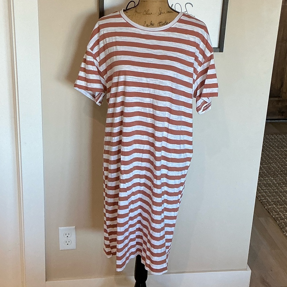Old Navy Striped Midi Dress in Red and White